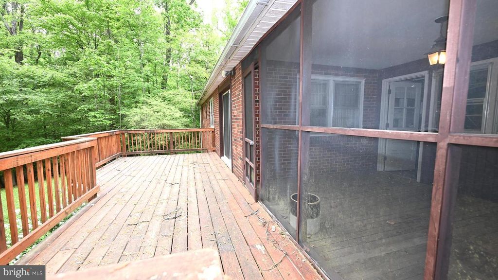 Image 15 of property listing at 14116 DUCKETT RD, Brandywine, MD 20613