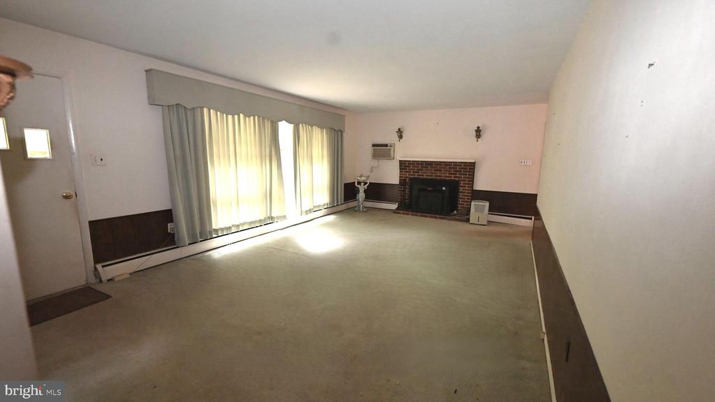 Image 3 of property listing at 14116 DUCKETT RD, Brandywine, MD 20613