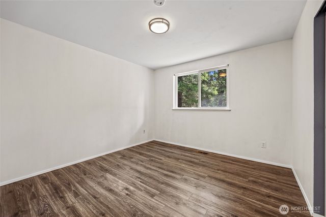 8440 Homestead Avenue NE, Olympia, WA 98516
