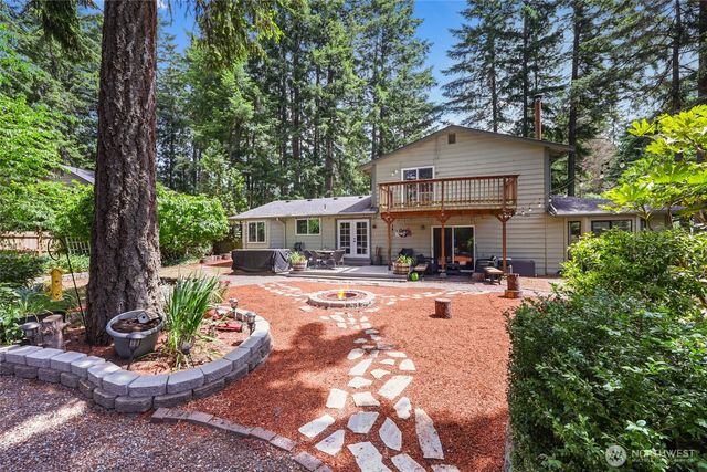 8440 Homestead Avenue NE, Olympia, WA 98516