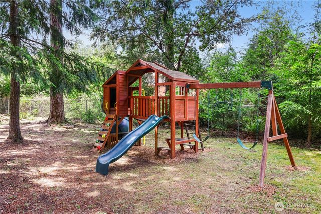 8440 Homestead Avenue NE, Olympia, WA 98516