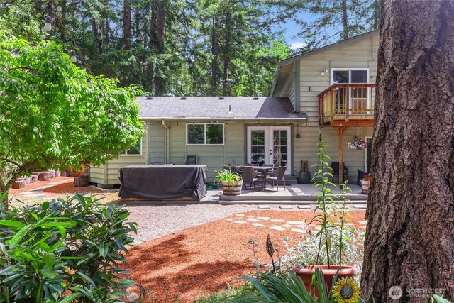 8440 Homestead Avenue NE, Olympia, WA 98516
