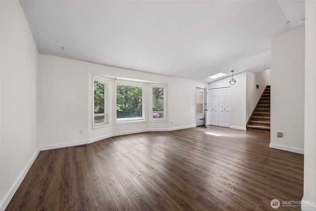 8440 Homestead Avenue NE, Olympia, WA 98516