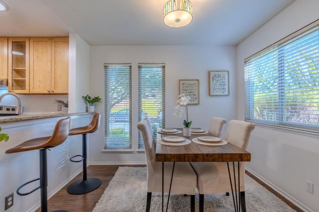 1039 Oddstad Boulevard, Pacifica, CA 94044