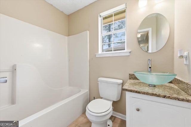 1325 Loblolly Drive, Hinesville, GA 31313