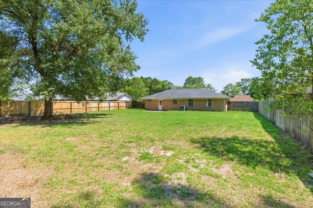 1325 Loblolly Drive, Hinesville, GA 31313