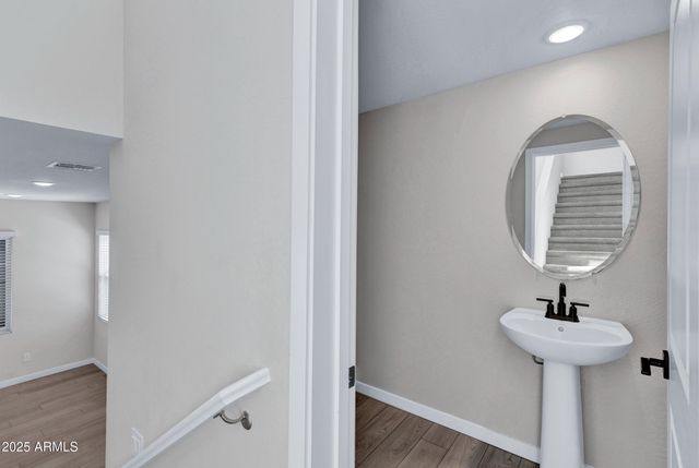 679 E FURNESS Drive 101, Gilbert, AZ 85297