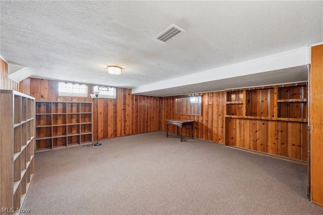 4250 Eastway Road, South Euclid, OH 44121