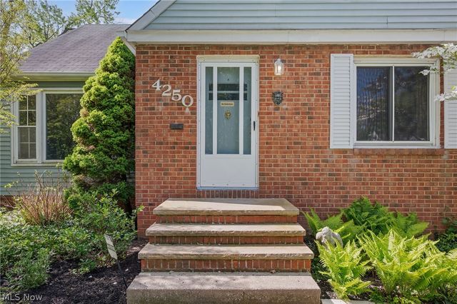 4250 Eastway Road, South Euclid, OH 44121