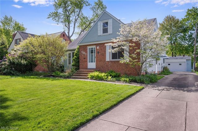 4250 Eastway Road, South Euclid, OH 44121