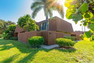 3900 County Line Road 5a, Jupiter, FL 33469