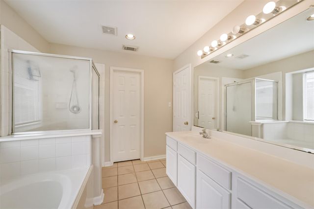 408 Mystic Glen Loop, Kingwood, TX 77339
