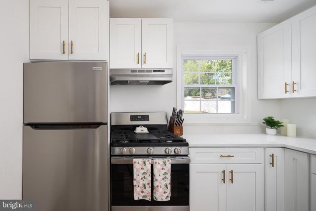 285 MANASSAS DR, Manassas Park, VA 20111