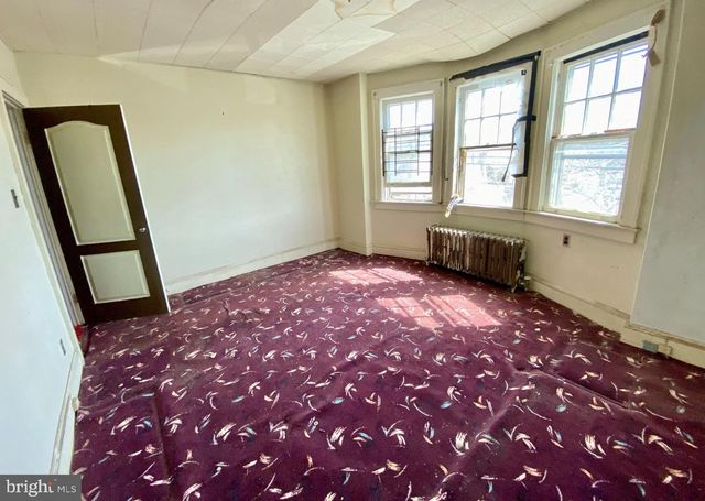 1107 MRTN KING JR, Trenton, NJ 08638