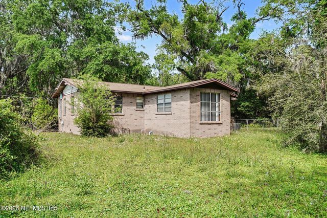 1948 MONTWARD Road, Jacksonville, FL 32218