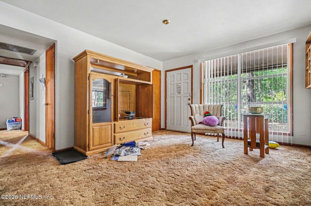 1948 MONTWARD Road, Jacksonville, FL 32218