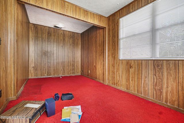 1948 MONTWARD Road, Jacksonville, FL 32218