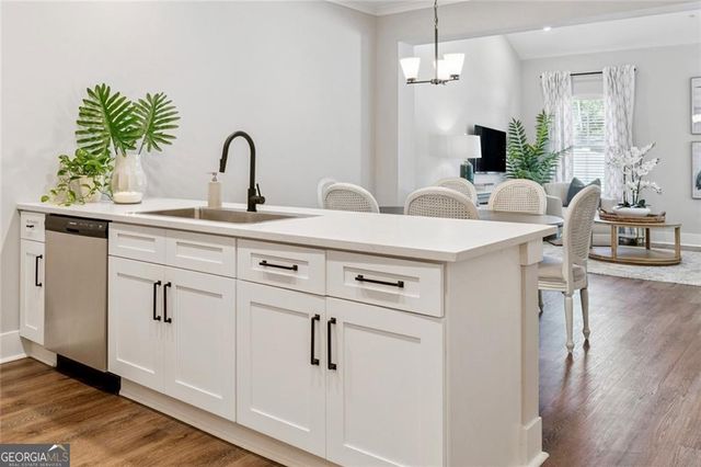 71 E Chapel Drive, Brunswick, GA 31525