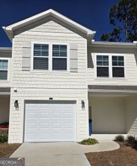 71 E Chapel Drive, Brunswick, GA 31525