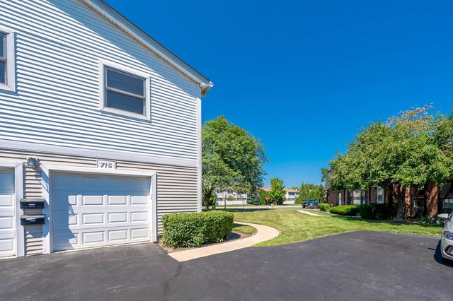 716 Inverrary Lane D, Deerfield, IL 60015