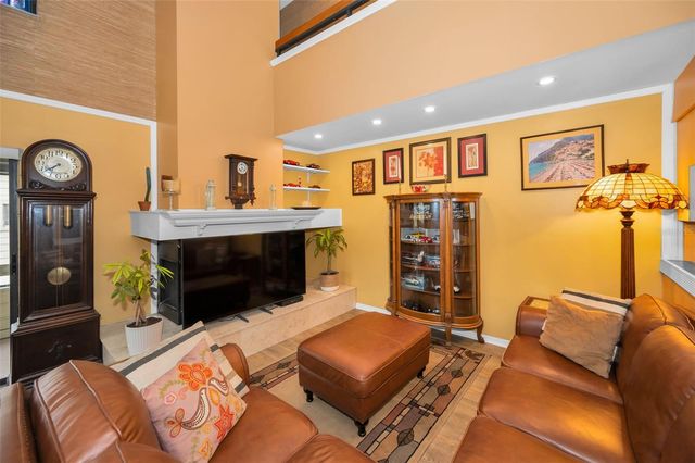 2353 HANOVER DRIVE, Dunedin, FL 34698