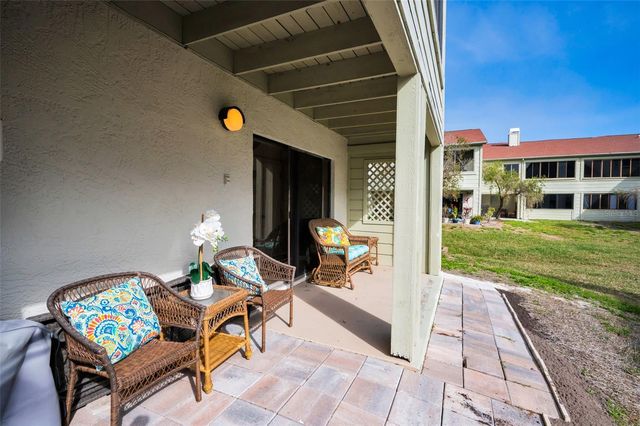 2353 HANOVER DRIVE, Dunedin, FL 34698