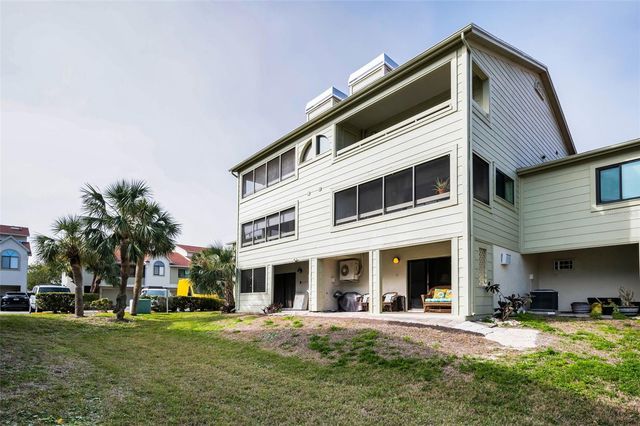 2353 HANOVER DRIVE, Dunedin, FL 34698