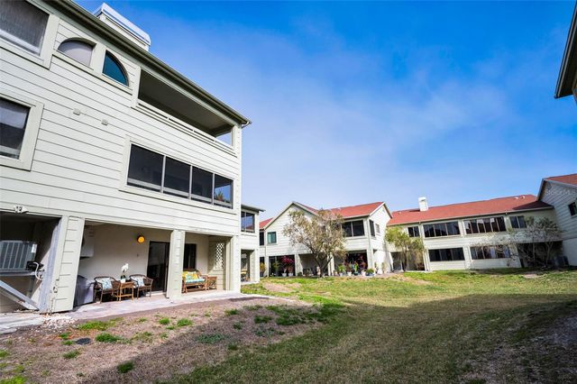 2353 HANOVER DRIVE, Dunedin, FL 34698