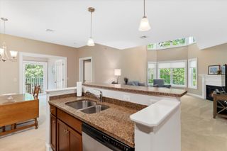 60 Roundabout Way Unit 7, Manchester, NH 03102