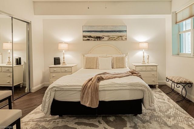 300 Dunes BLVD 105, Naples, FL 34110