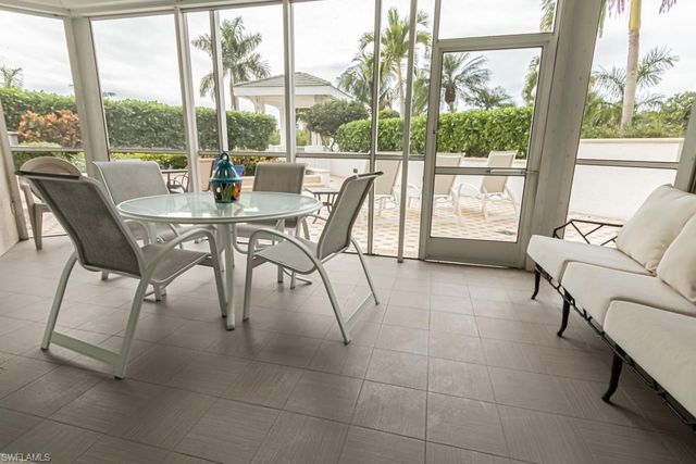 300 Dunes BLVD 105, Naples, FL 34110
