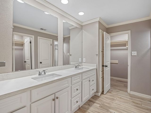 2519 Williams Grant Street, Sugar Land, TX 77479