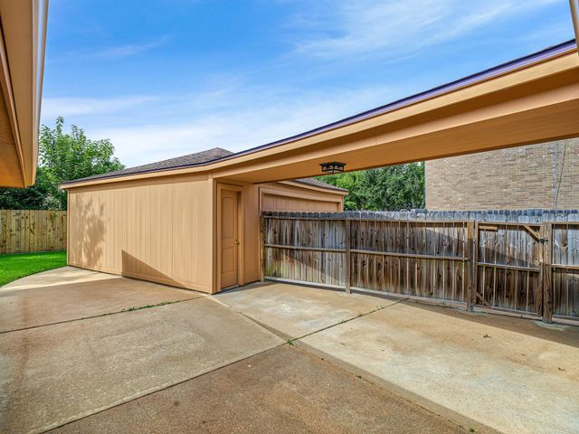 2519 Williams Grant Street, Sugar Land, TX 77479