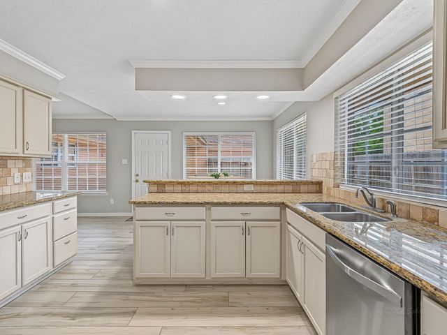 2519 Williams Grant Street, Sugar Land, TX 77479