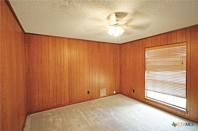 1629 Us-183, Lockhart, TX 78644