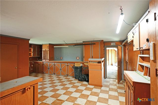 1629 Us-183, Lockhart, TX 78644
