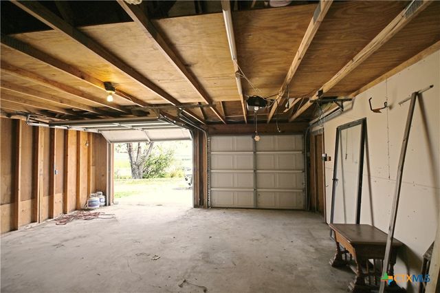 1629 Us-183, Lockhart, TX 78644