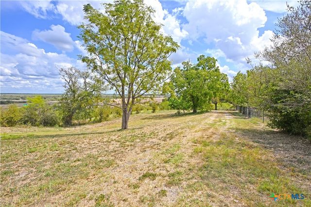 1629 Us-183, Lockhart, TX 78644