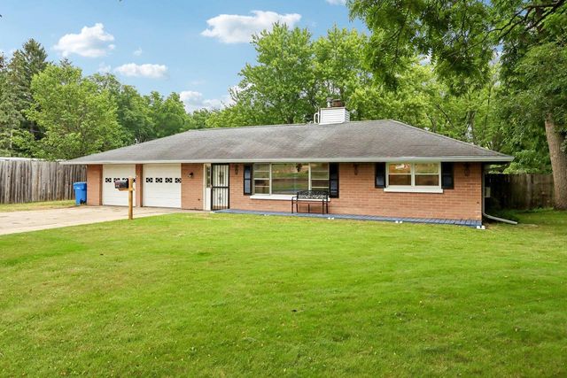 3136 Larsen Road, Madison, WI 53711