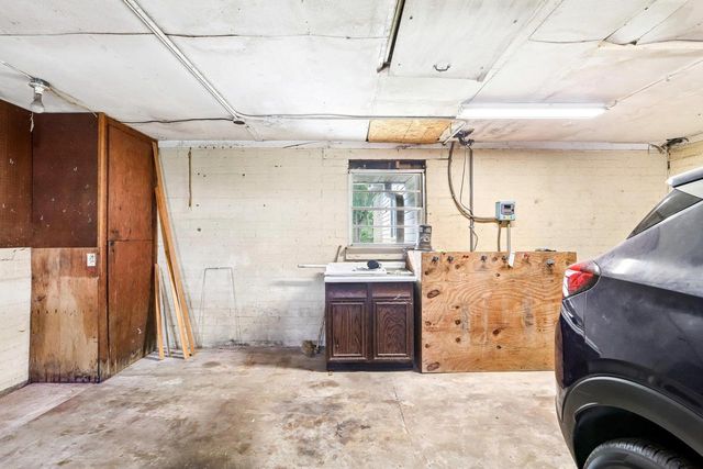 3136 Larsen Road, Madison, WI 53711