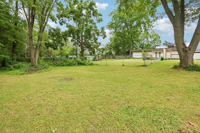 3136 Larsen Road, Madison, WI 53711