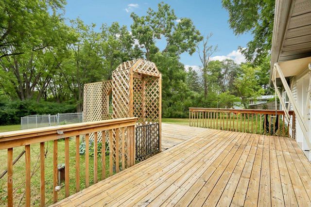 3136 Larsen Road, Madison, WI 53711