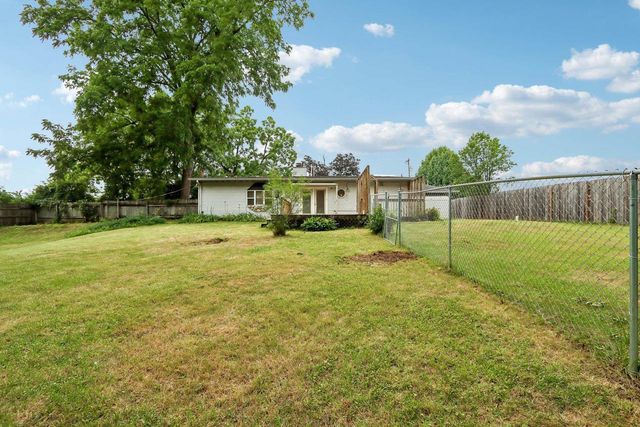 3136 Larsen Road, Madison, WI 53711