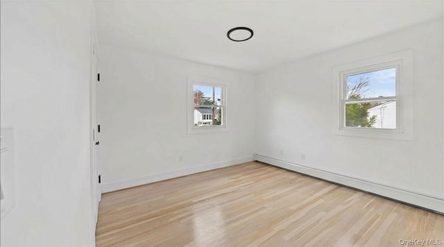 77 Friendly Road, Mahopac, NY 10541