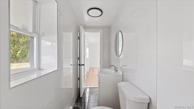 77 Friendly Road, Mahopac, NY 10541