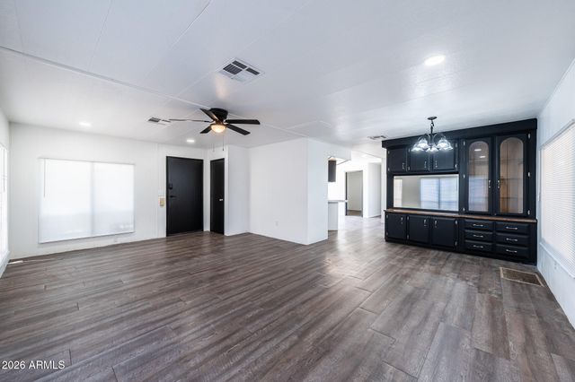 16820 N 2nd Avenue 284, Phoenix, AZ 85023