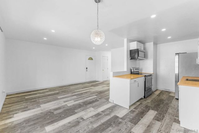 1641 Pentecost 10, San Diego, CA 92105