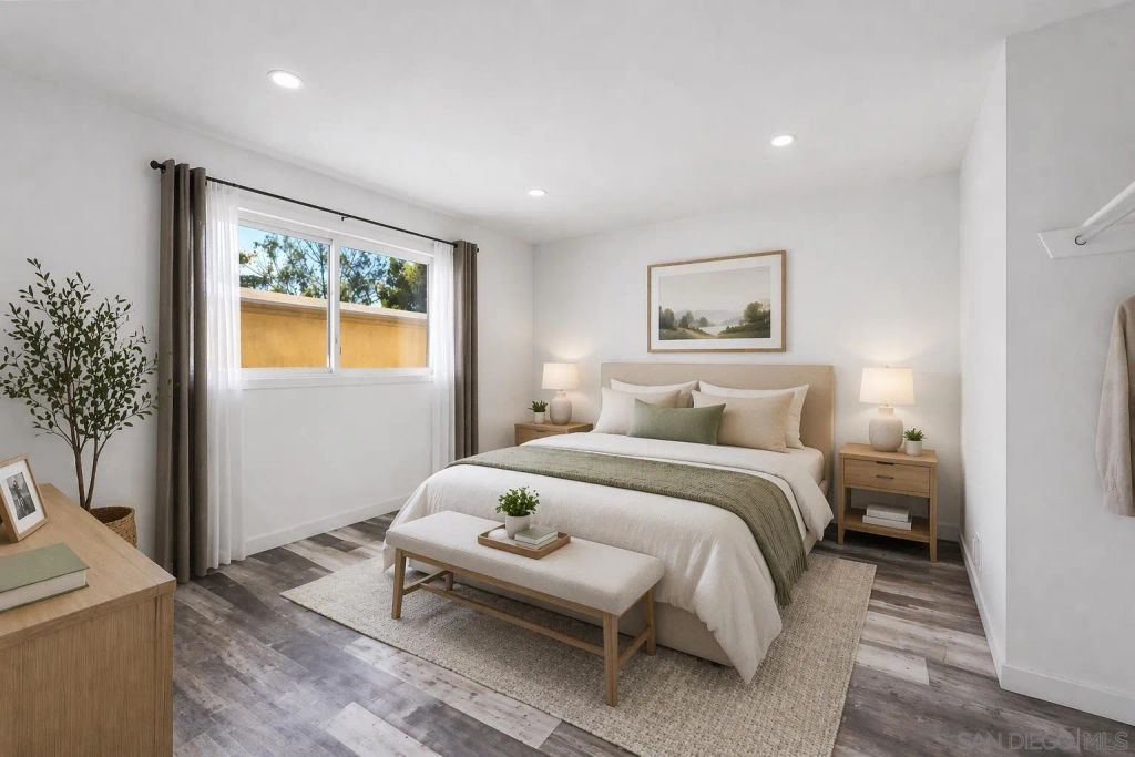 1641 Pentecost 10, San Diego, CA 92105