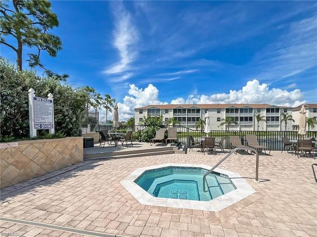 17230 Terraverde CIR # 9, Fort Myers, FL 33908