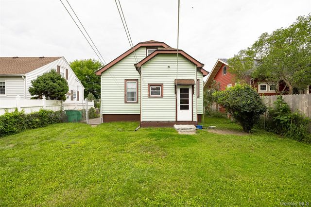 42 Oak Street, Beacon, NY 12508